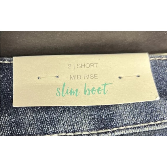 Maurices Womens Slim Boot Cut Mid Rise Embroidered Jeans Size 2 Short NEW W/Tag - Picture 11 of 12